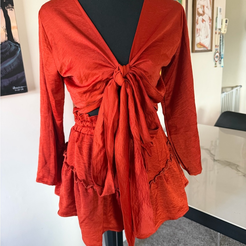 ELLA BELLA X HIRIE STAGE DRESS - Picture 4 of 5